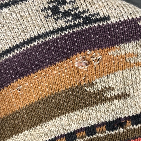 London Fog Vintage Sweater - Picture 3 of 3